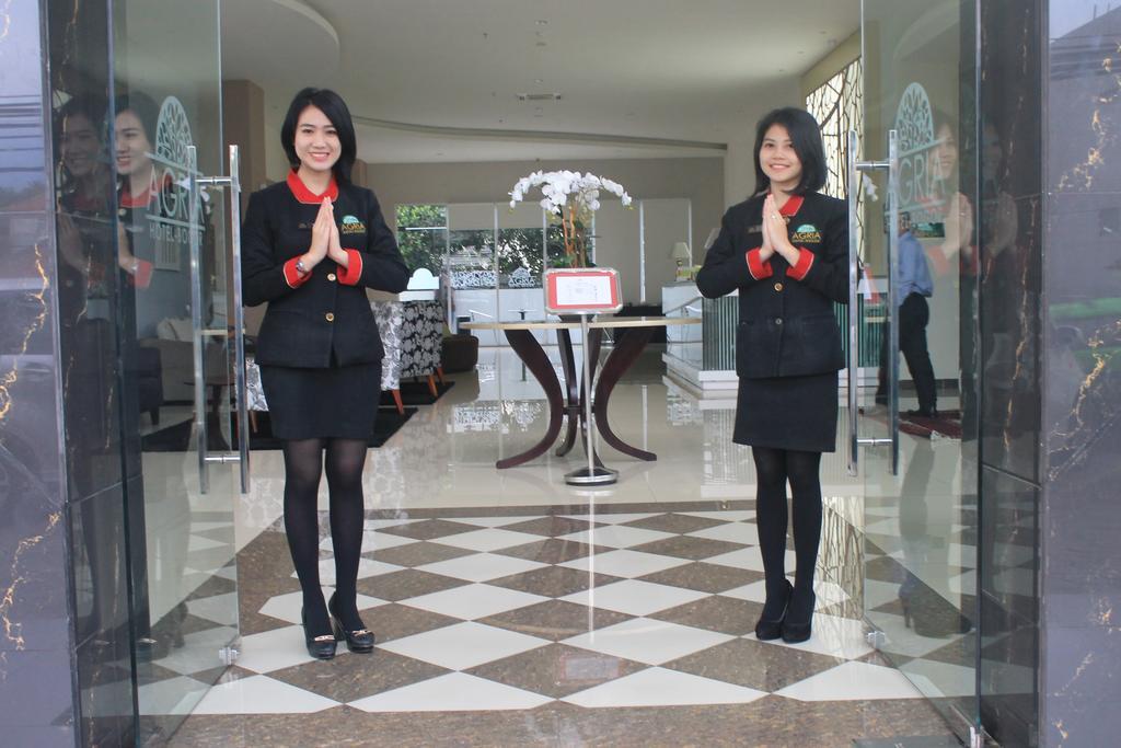 Agria Hotel Bogor Dış mekan fotoğraf