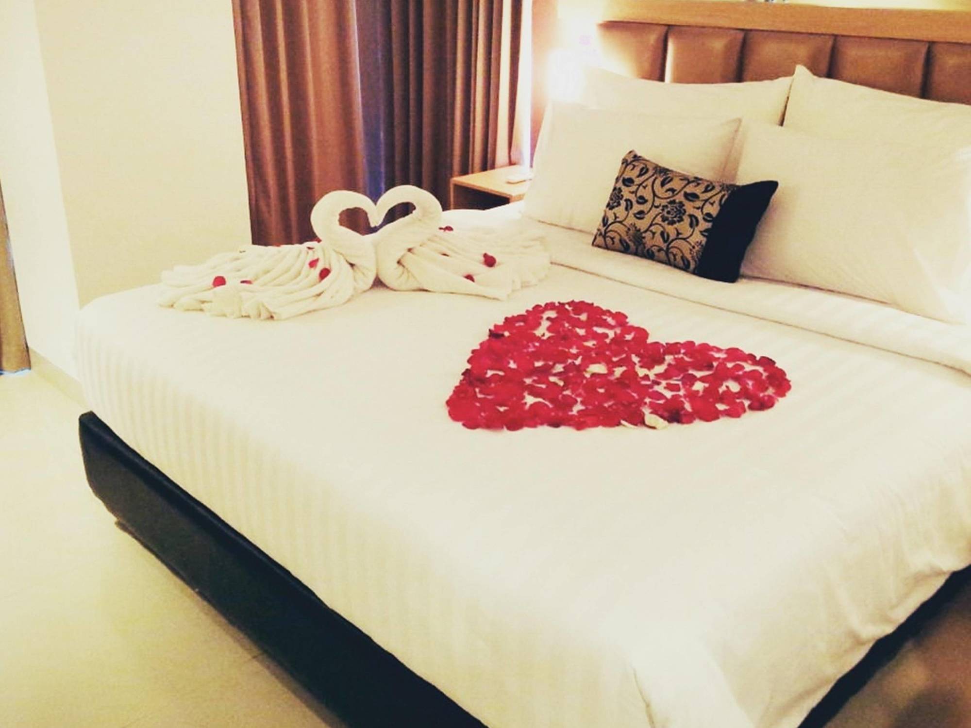 Agria Hotel Bogor Dış mekan fotoğraf