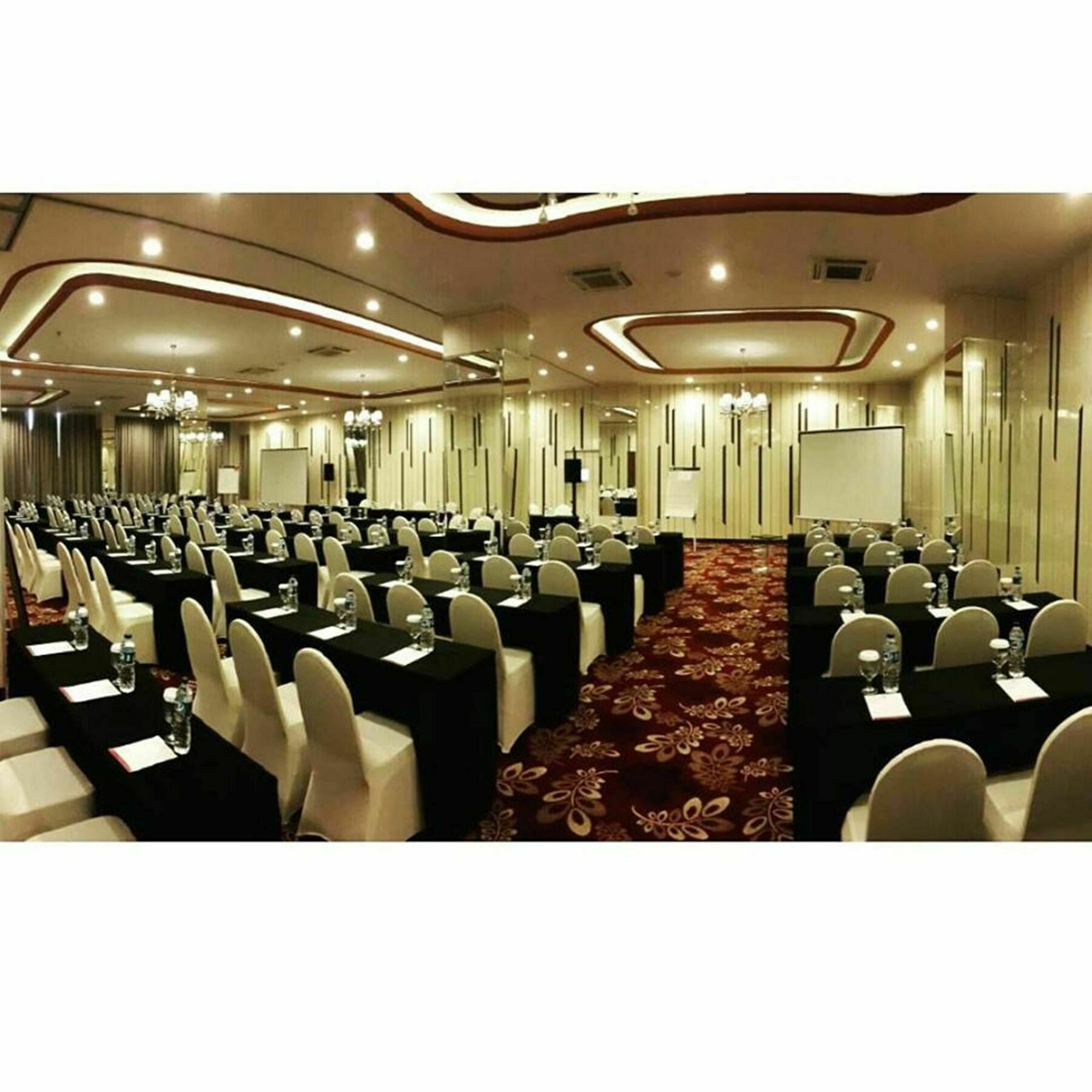 Agria Hotel Bogor Dış mekan fotoğraf